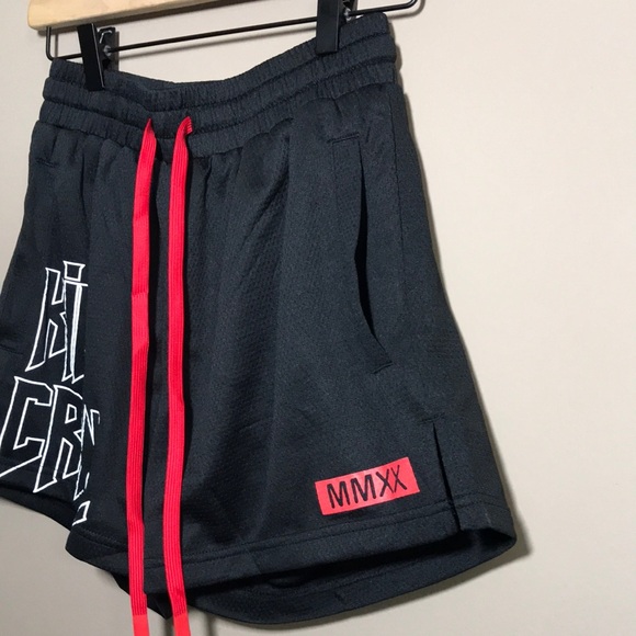 🏇 Kill Crew Black Shorts with Red Accents - Picture 7 of 9